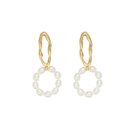 Vintage Freshwater Pearl Gold Hoop Earrings