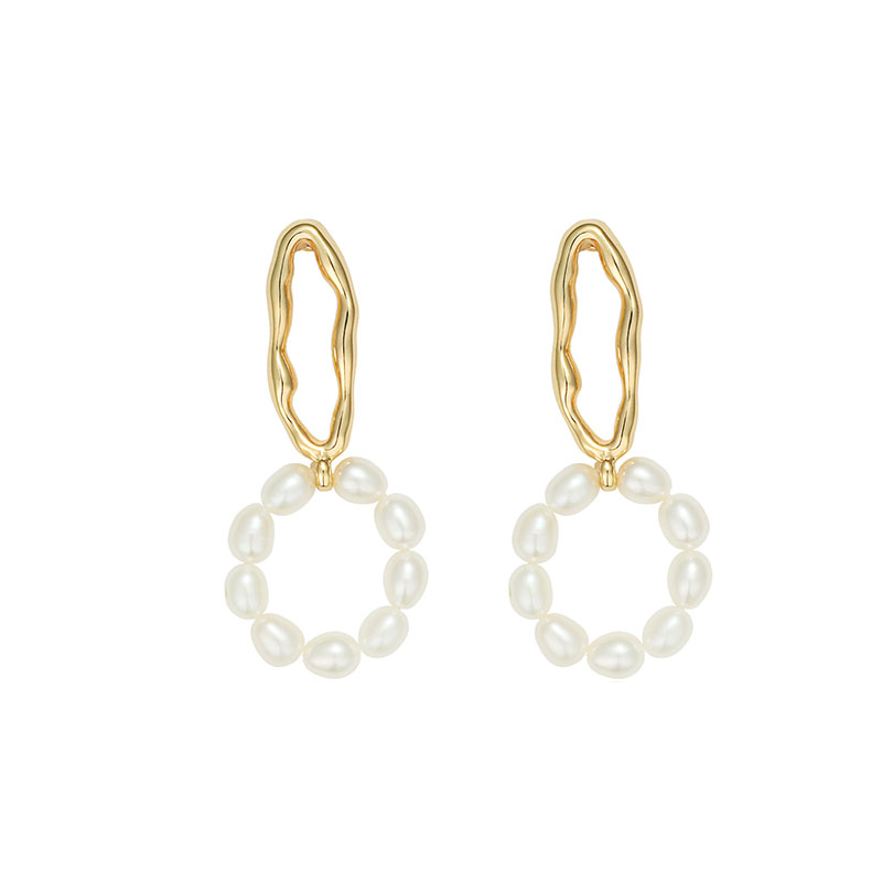 Vintage Freshwater Pearl Gold Hoop Earrings